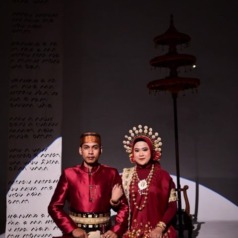 Azisa & Rusman200926