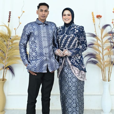 Azisa & Rusman200926