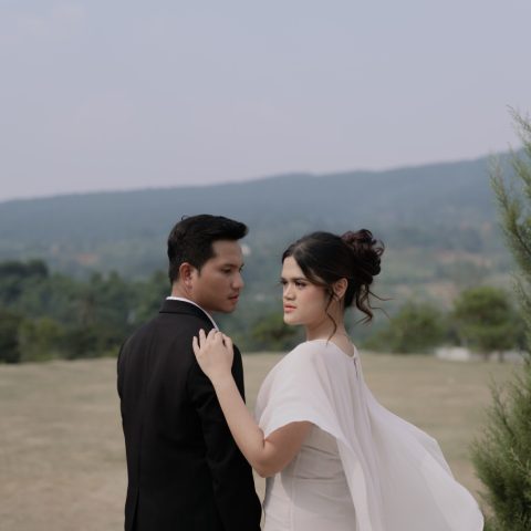 Steven & Agnes041026